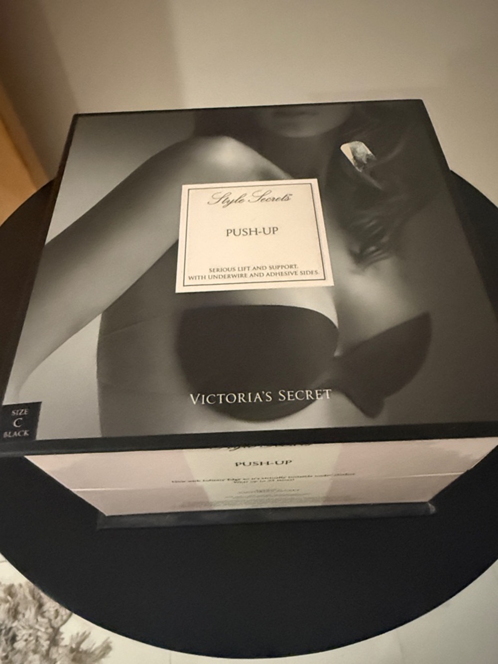 Victoria's Secret size C Black strapless Push-Up Bra in Box